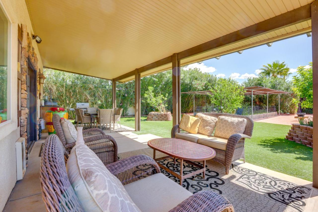 Idyllic Vegas Oasis With Outdoor Pool! Holiday home Las Vegas